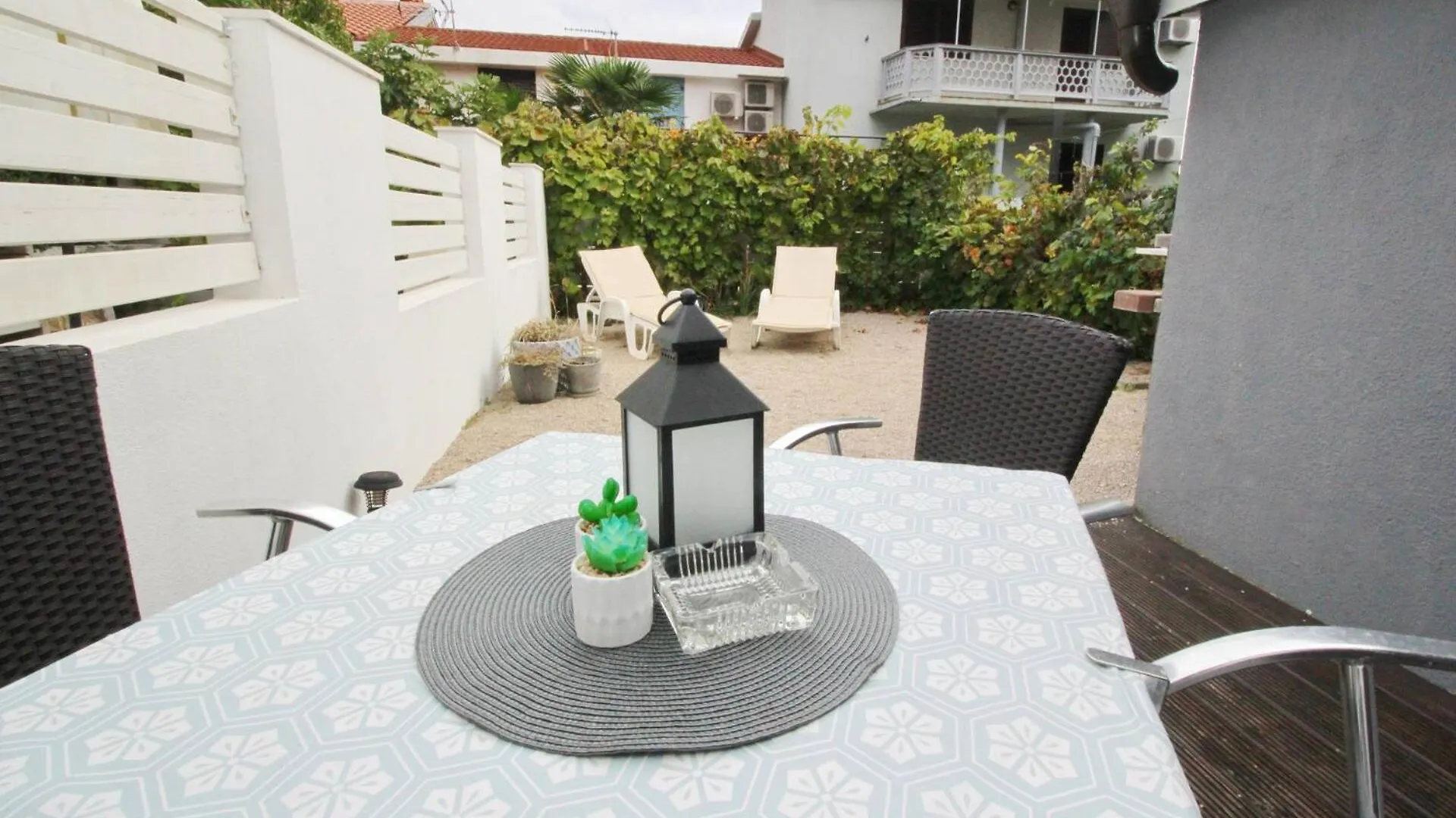 Apartments Rozanda Baska
