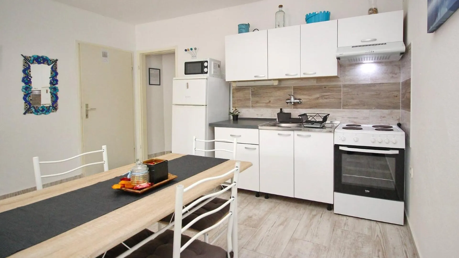 Apartments Rozanda Baska