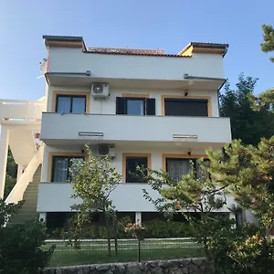  Appartement Lena
